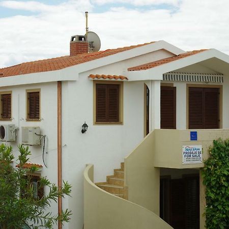 Domy Vir Exterior foto