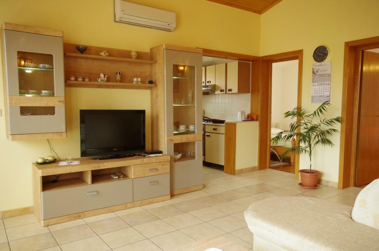 Domy Vir Exterior foto