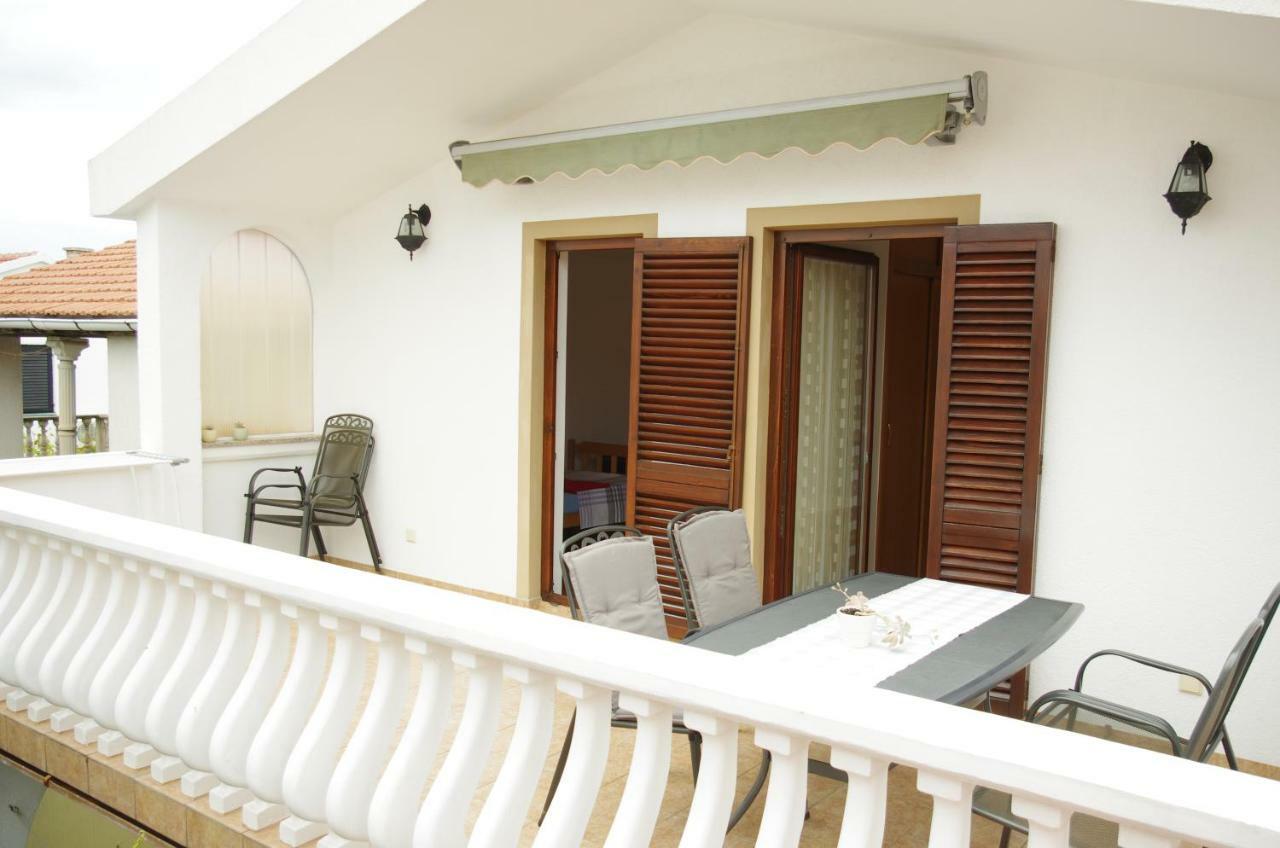 Domy Vir Exterior foto