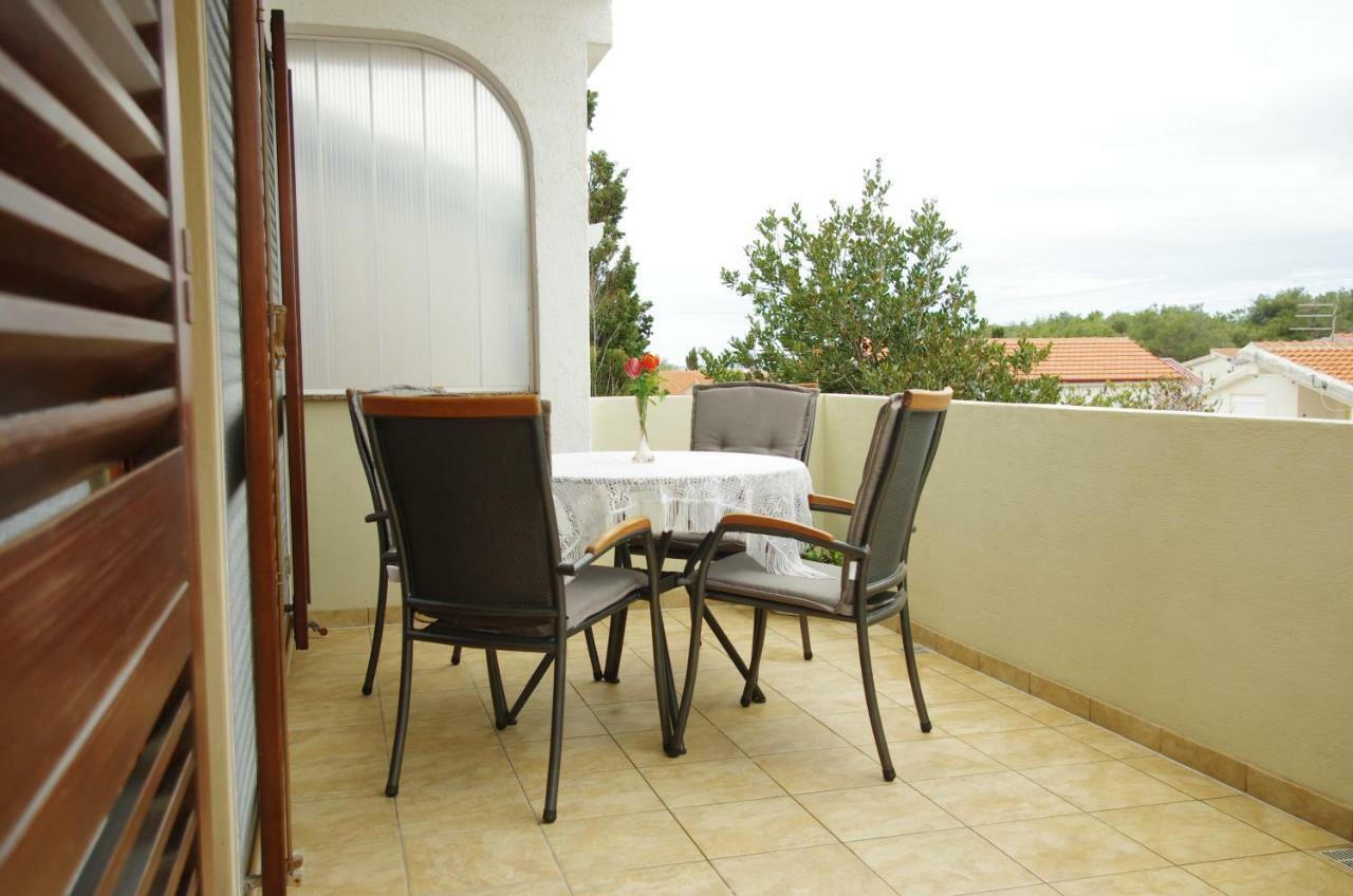 Domy Vir Exterior foto